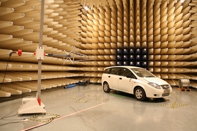 重慶市電磁兼容工程技術(shù)研究中心順利通過驗(yàn)收，電磁環(huán)境檢測能力獲權(quán)威認(rèn)可